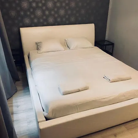 شقة W Poblizu Rynku Glownego كراكوفيا